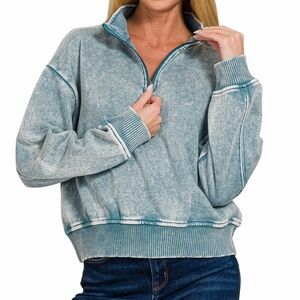 Acid wash fleece pullover